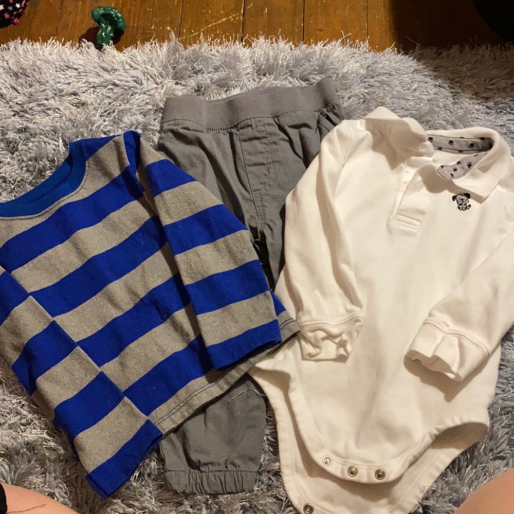 Outfit with an extra shirt!